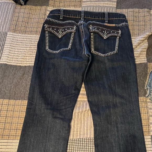 Cowgirl Tuff women’s jeans size 31/33 great condition - Picture 3 of 7